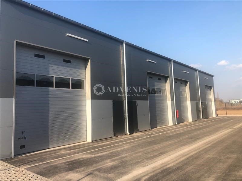 Location local d''activites 505 m² divisibles à partir de 28 m²