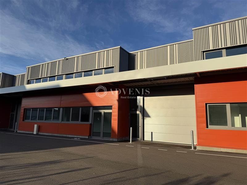 Location local d''activites 368 m² non divisibles