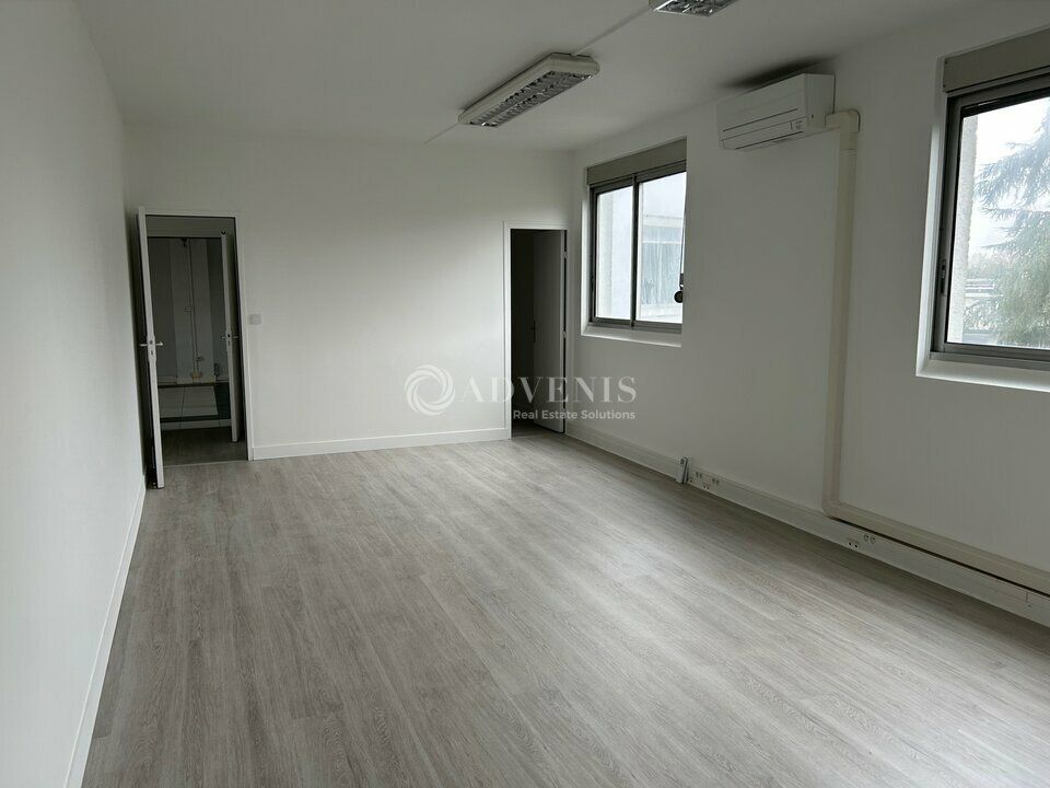 Location bureaux 91 m² non divisibles