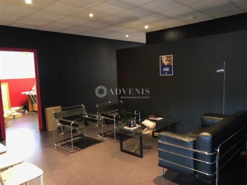 Bureaux d'environ 242 m² à louer à proximité de Tours