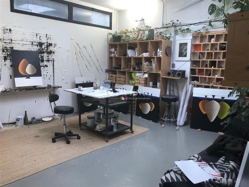 Vente bureaux 150 m² non divisibles