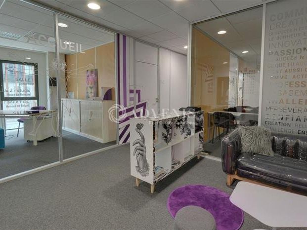 Location bureaux 2557 m² divisibles à partir de 148 m²