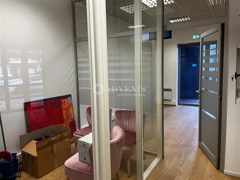 Location bureaux 65 m² non divisibles