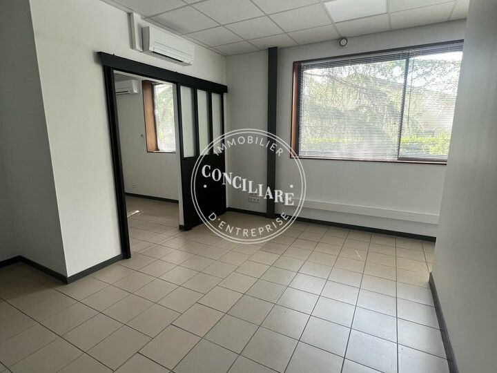 Location bureaux 258 m² divisibles à partir de 68 m²