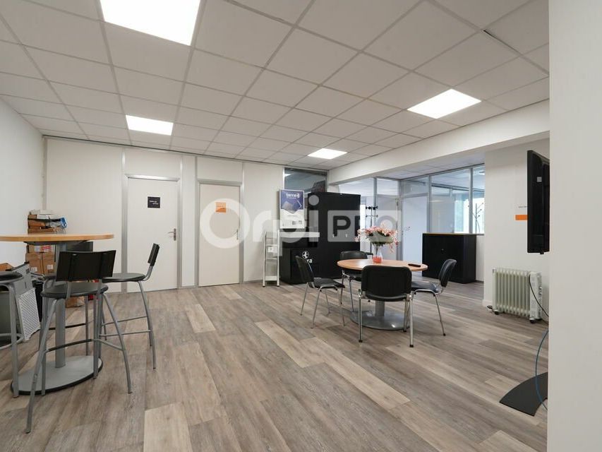 Vente bureaux 127 m² non divisibles
