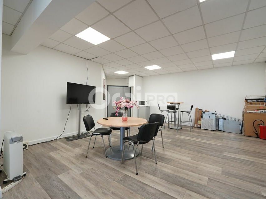 BUREAUX A VENDRE - 127 m²- SAINT GENIS LAVAL