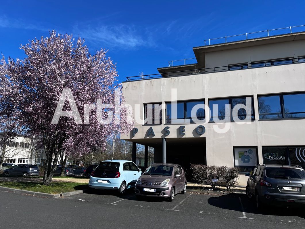 Location bureaux 197.00 m² à CAEN