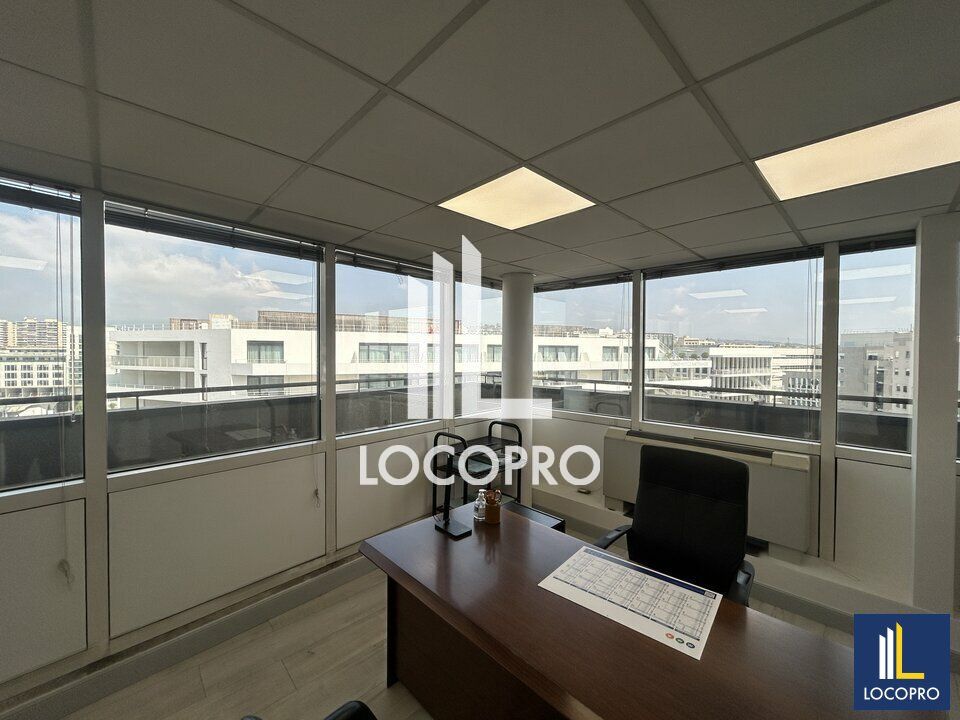 RARE - A VENDRE BUREAUX 480 M2 DERNIER ETAGE - NICE ARENAS