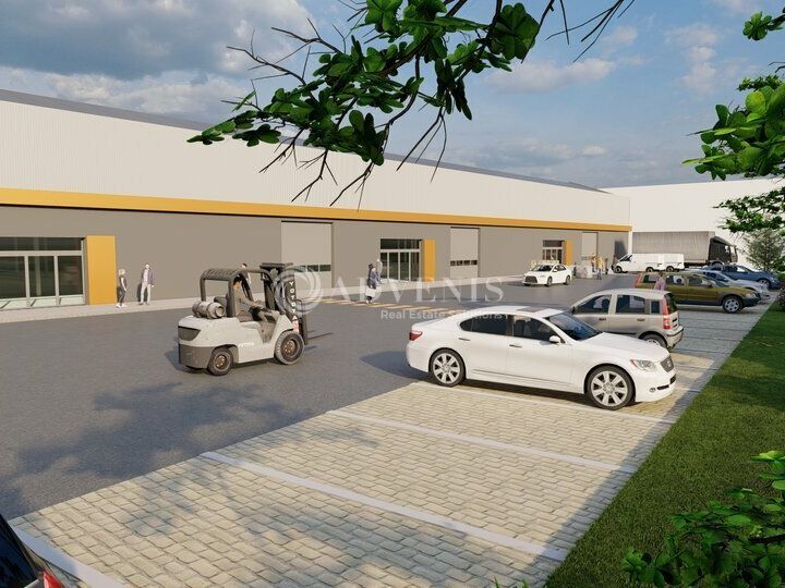 Locaux d'activités à louer - Immeuble restructuré