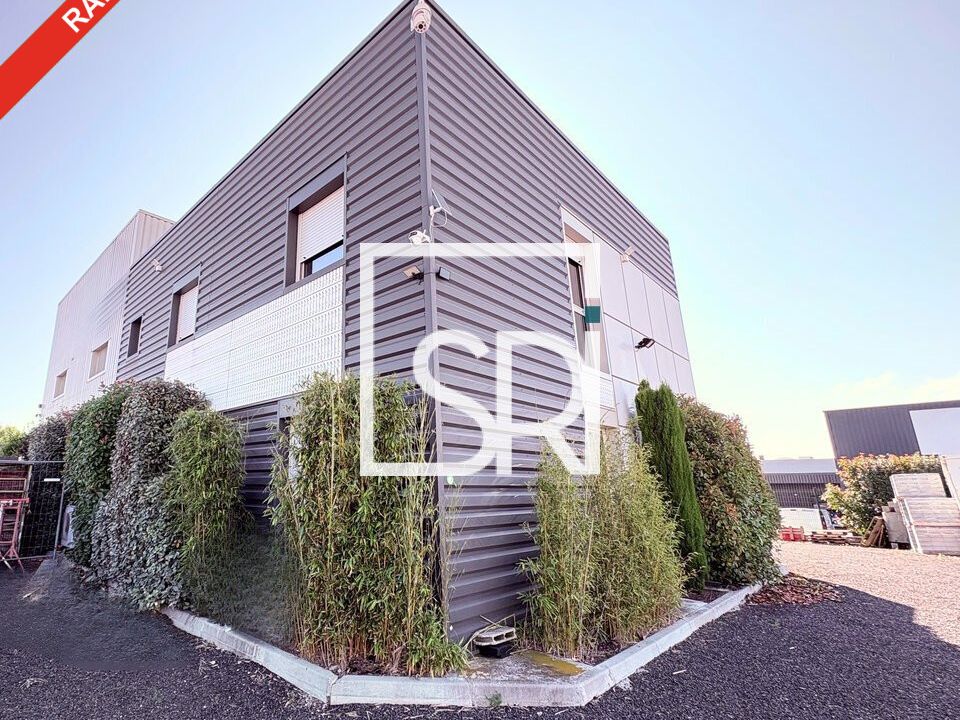 Vente entrepot 618 m² non divisibles