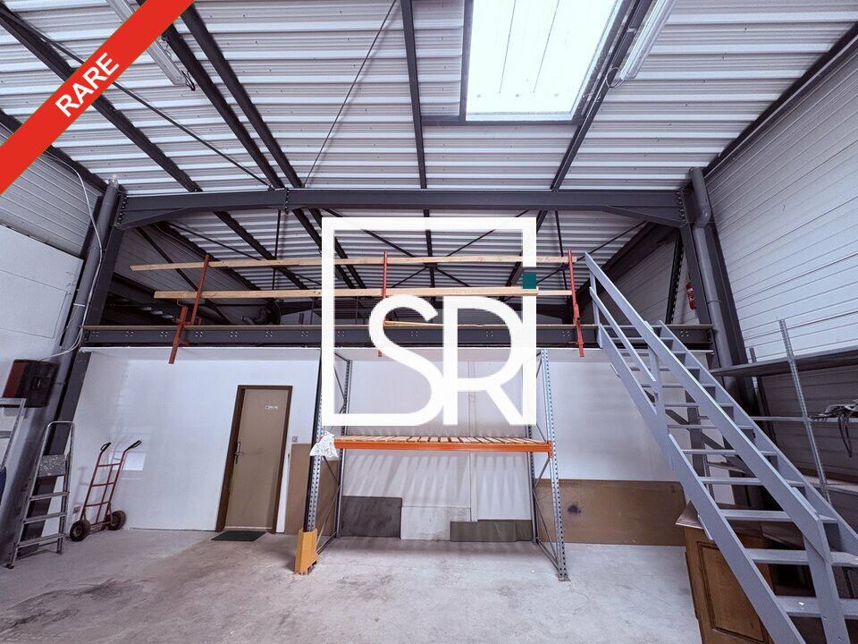 PROCHE A71 et A89 - VENTE ENTREPOT / LOCAL D'ACTIVITE + BUREAUX - ZAC DE LAYAT - 63200 RIOM