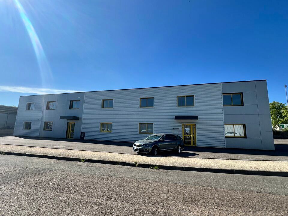 Location bureaux 253 m² non divisibles