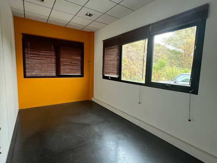 Location bureaux 192 m² non divisibles