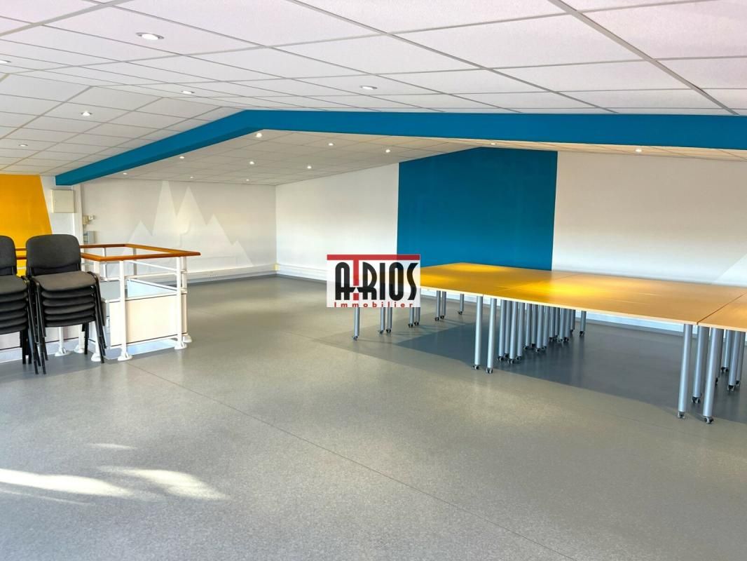 Location bureaux 95 m² non divisibles