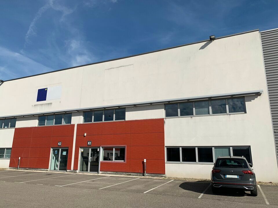 Location bureaux 364 m² non divisibles
