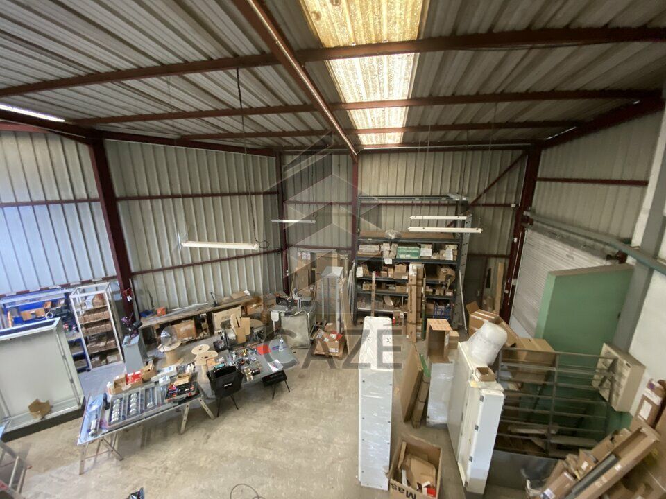 Vente local d''activites 485 m² non divisibles