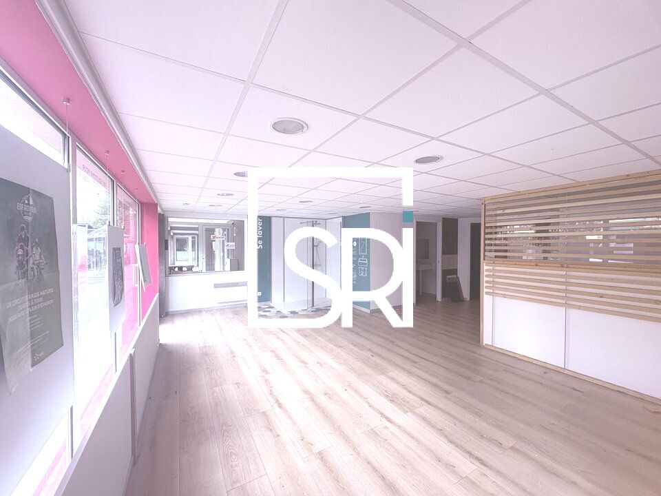 Location local commercial - 70 m²