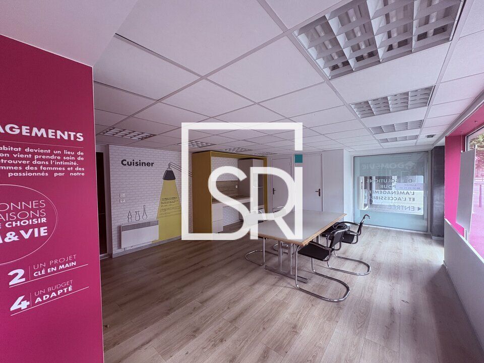 Location local commercial - 50 m²