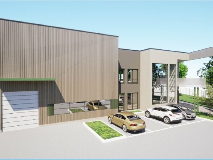 Location local d''activites 9825 m² divisibles à partir de 983 m²