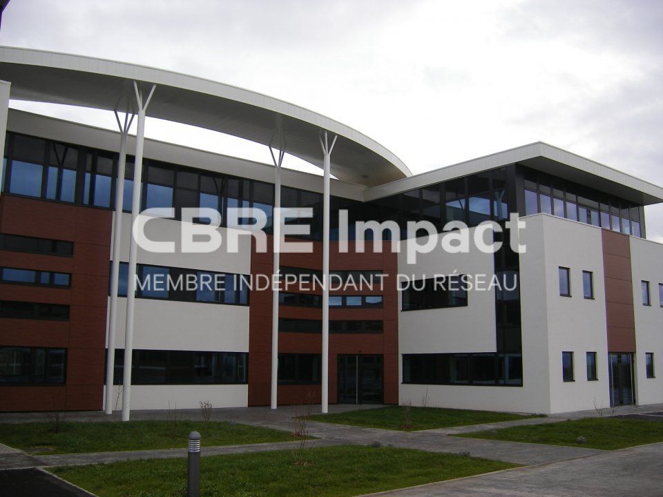 Bureaux de standing, situés au RDC  de l'immeuble "Les Terrasses de l'Europe" au sein du Parc Valmy