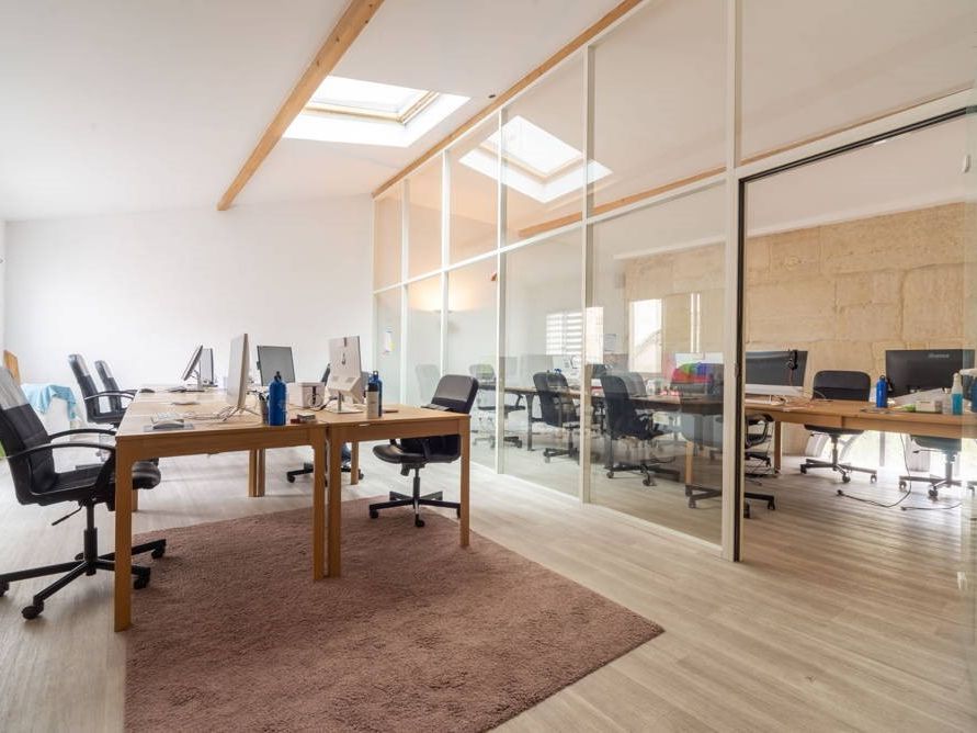 Location bureaux 234 m² non divisibles