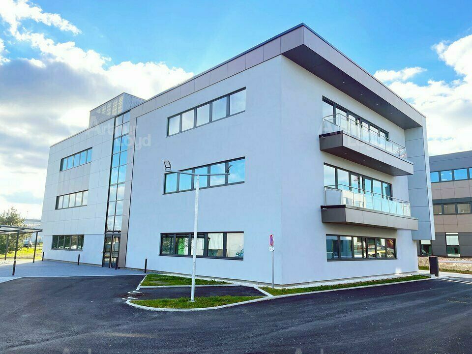 Location bureaux 70.87 m² non divisibles