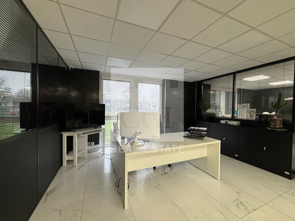Location bureaux 318 m² non divisibles