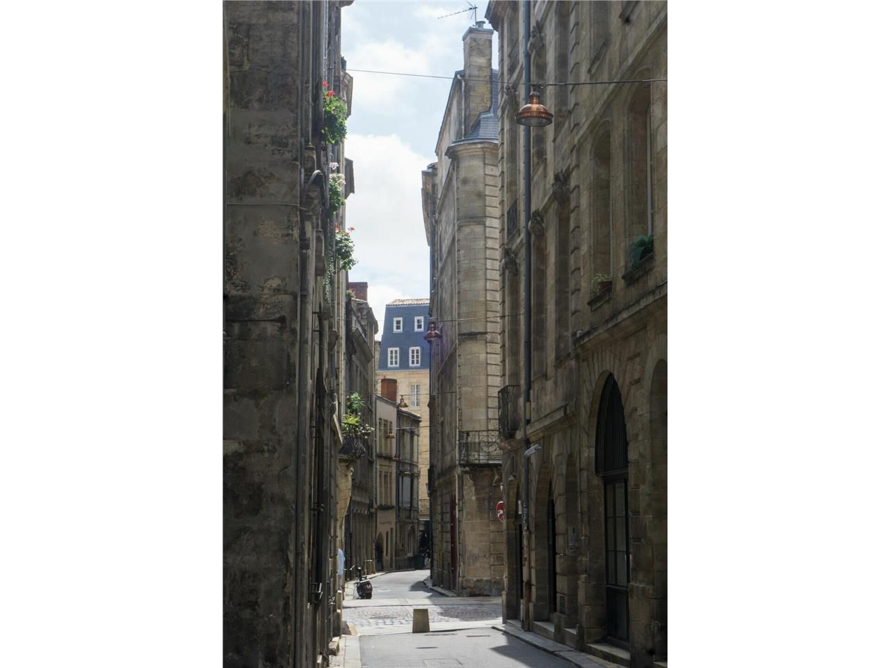 Vente local commercial 50.33 m² non divisibles