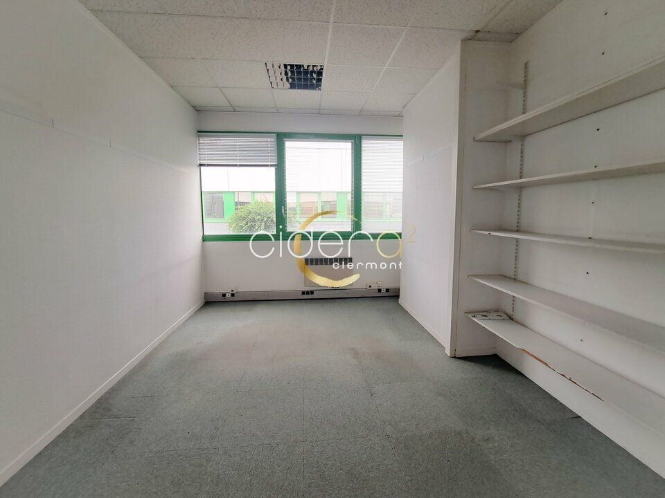 A louer bureaux d'environ 200m² BREZET CLERMONT-FERRAND (63100)