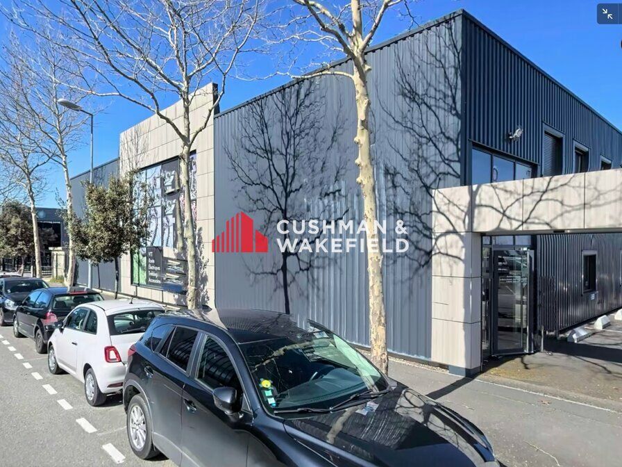 Location activité/entrepôt - 1430 m²