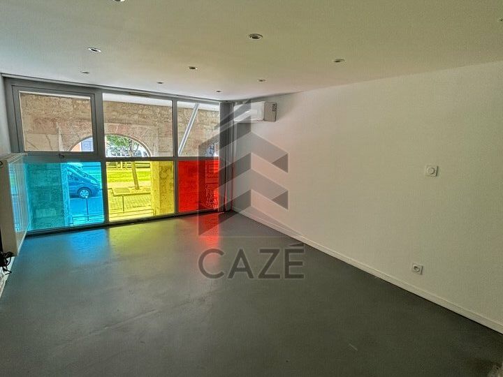 Bordeaux - Bureaux à louer 170m² - Quai de Bacalan