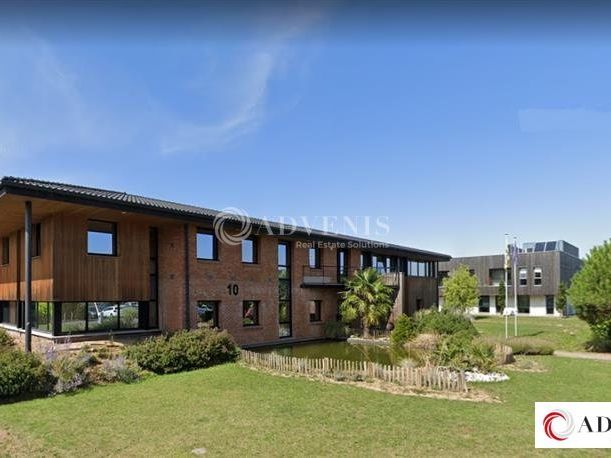 Location bureaux 450 m² non divisibles