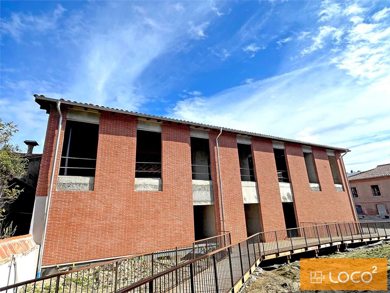 Vente bureaux 338.00 m² à RAMONVILLE SAINT AGNE