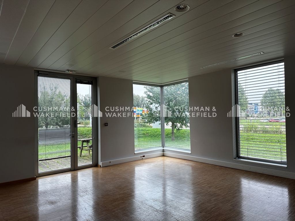 Location bureaux 288 m² divisibles à partir de 95 m²