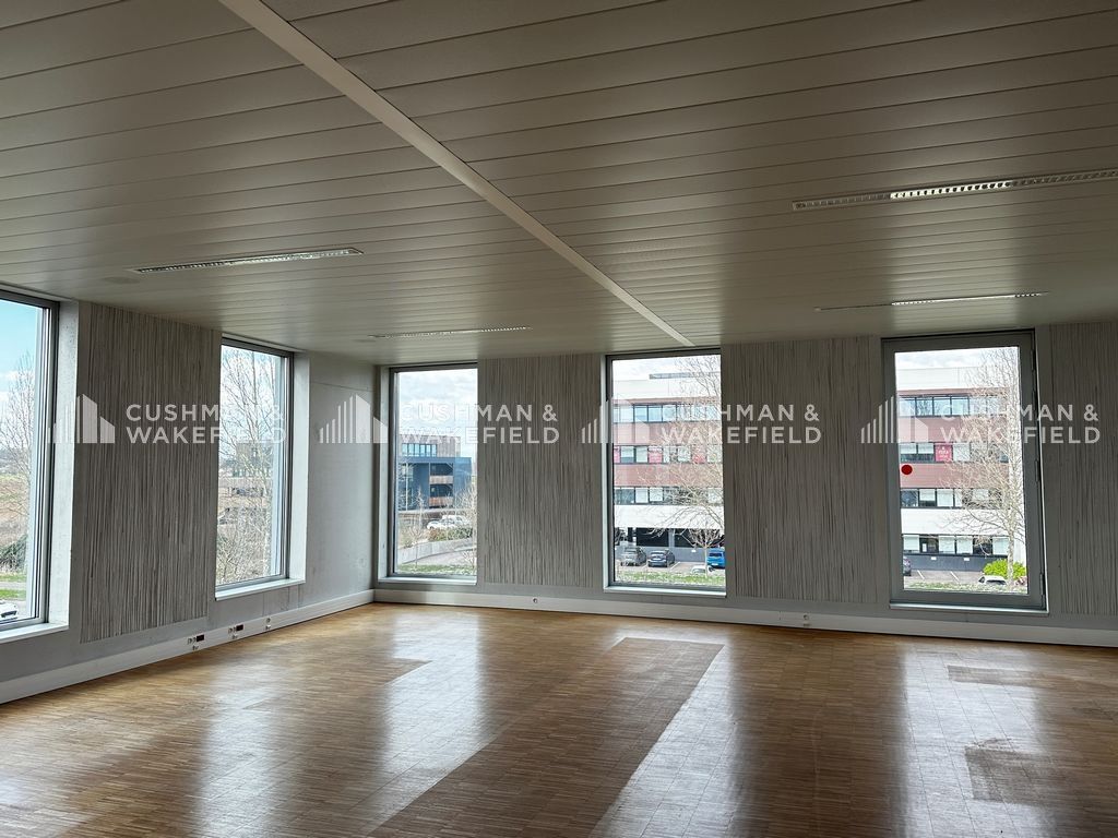 Location bureaux 756 m² divisibles à partir de 60 m²