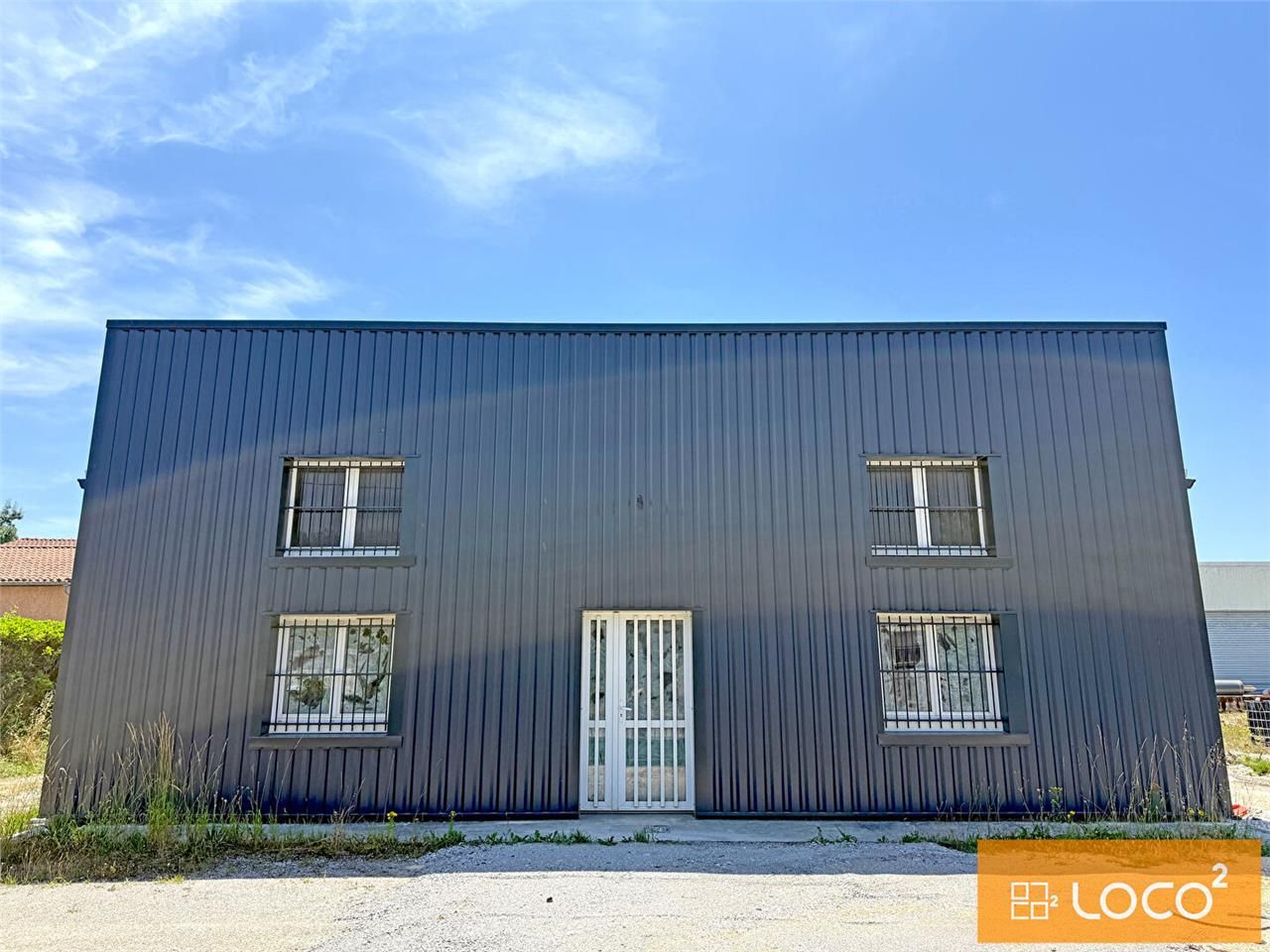 Location bureaux 56.00 m² à DREMIL LAFAGE