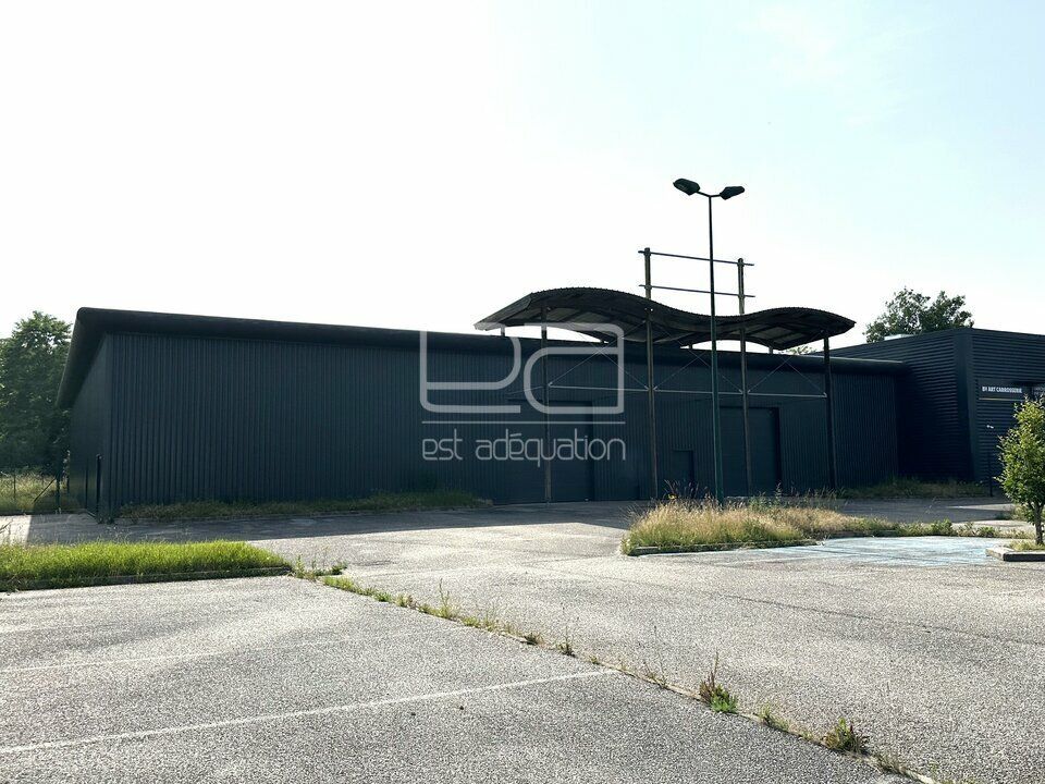 Vente local d''activites 1194 m² non divisibles