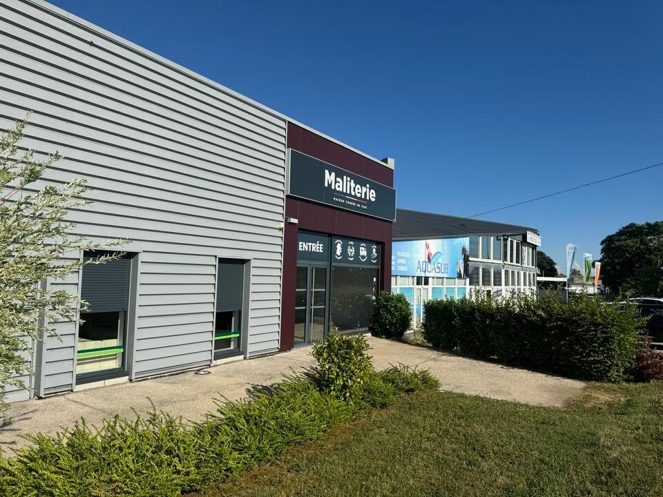 LOCAL COMMERCIAL A LOUER 