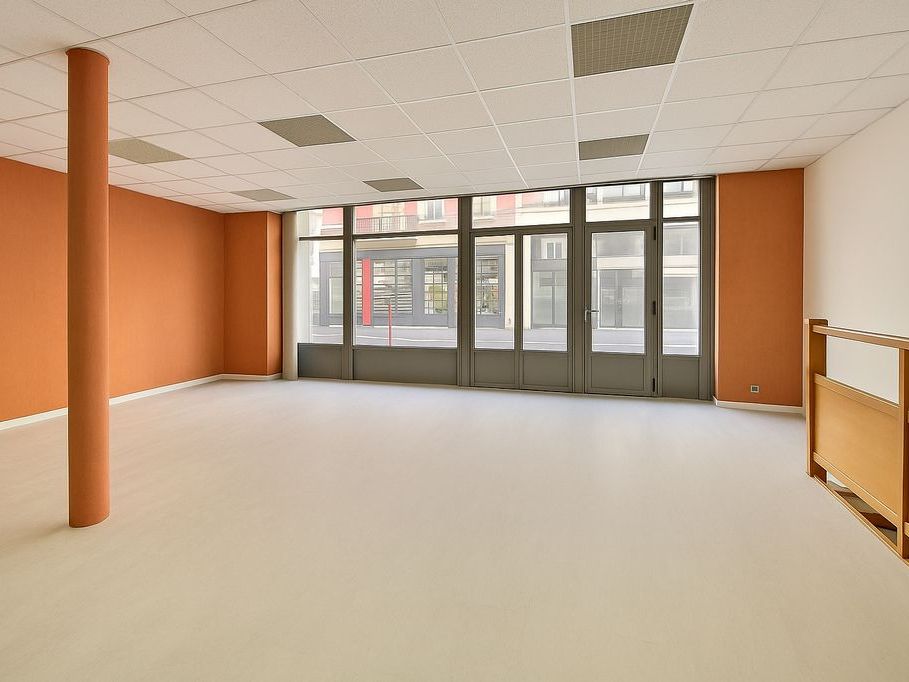 Vente bureaux 245 m² divisibles à partir de 100 m²
