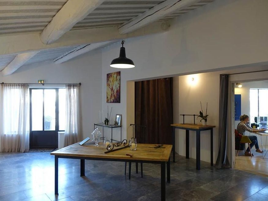 Location bureaux 136 m² divisibles à partir de 42 m²