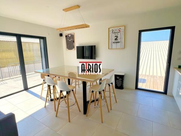 Vente entrepôts 567 m² non divisibles