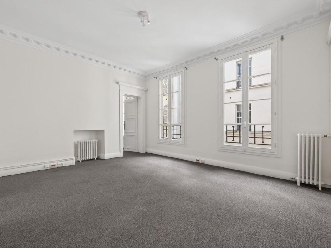 Location bureaux 90 m² non divisibles