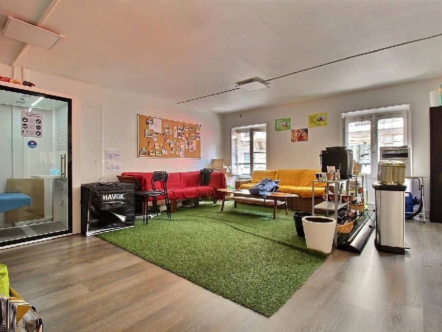 Location bureaux 98 m² non divisibles