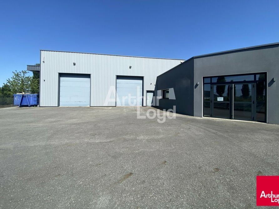 Location local d''activites 640 m² non divisibles