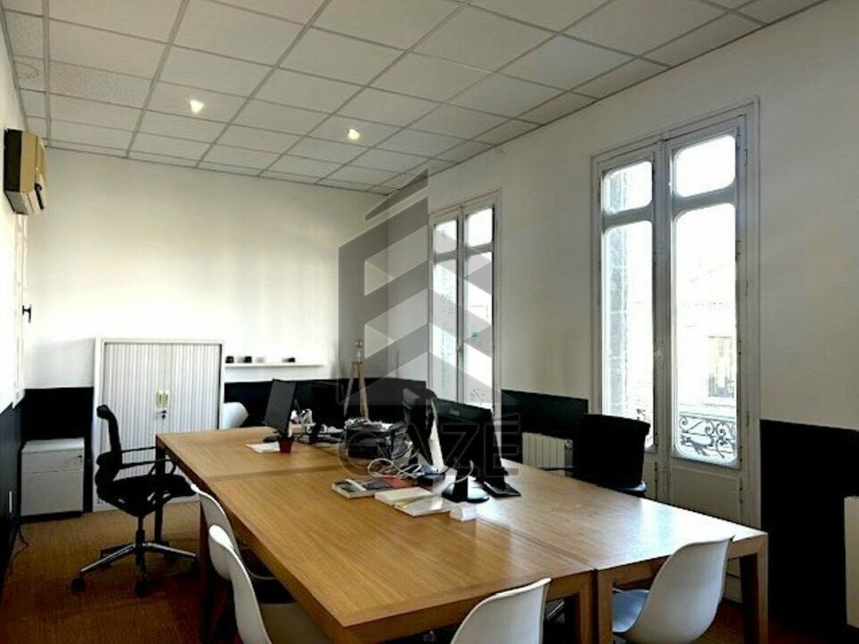 Vente bureaux 96 m² non divisibles