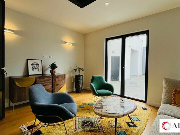 Location bureaux 425 m² non divisibles