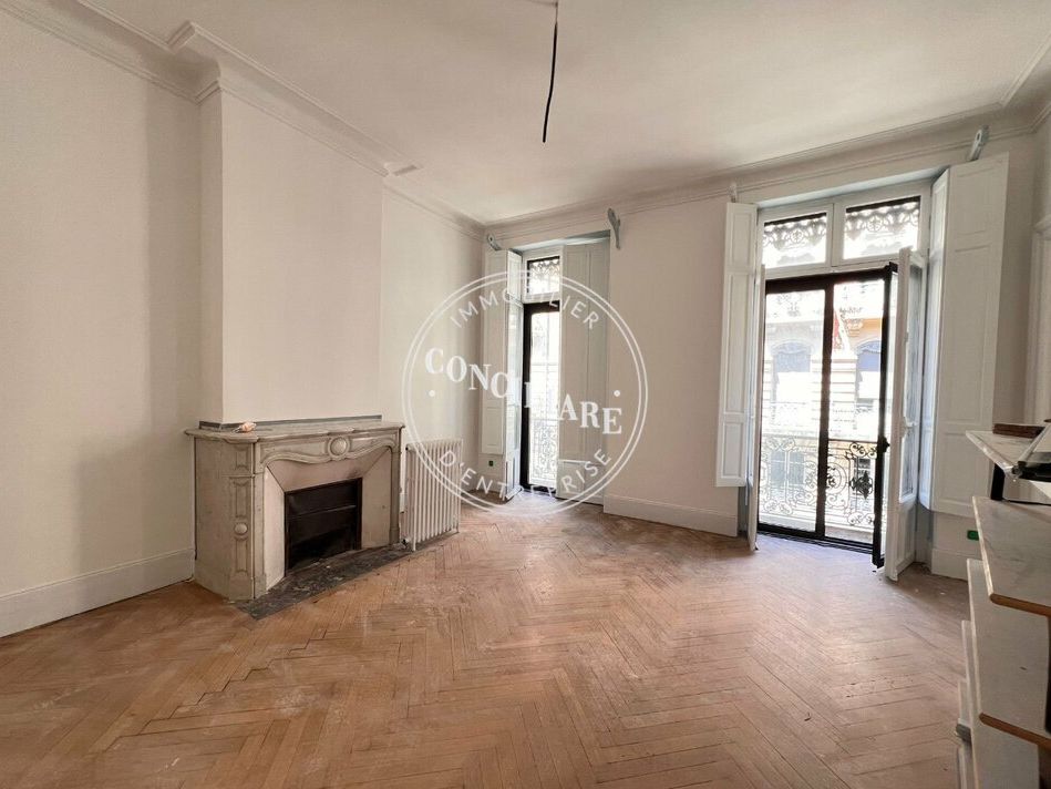 Location bureaux 230 m² non divisibles