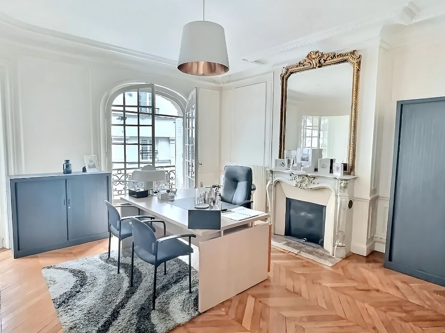 Location bureaux 115 m² non divisibles