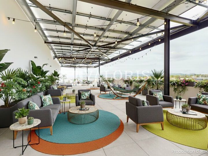 Au sein d'un quartier en pleine mutation, un immeuble de dernière génération, d'une surface de 6 000 m² sera disponible à la location. Venez découvrir cette belle opportunité !