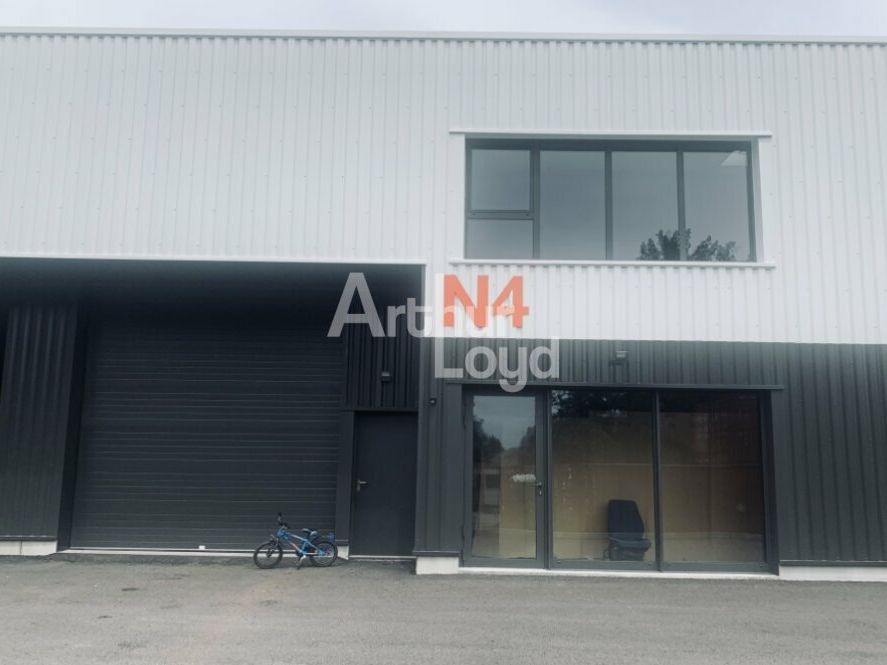 Location local d''activites 185 m² non divisibles